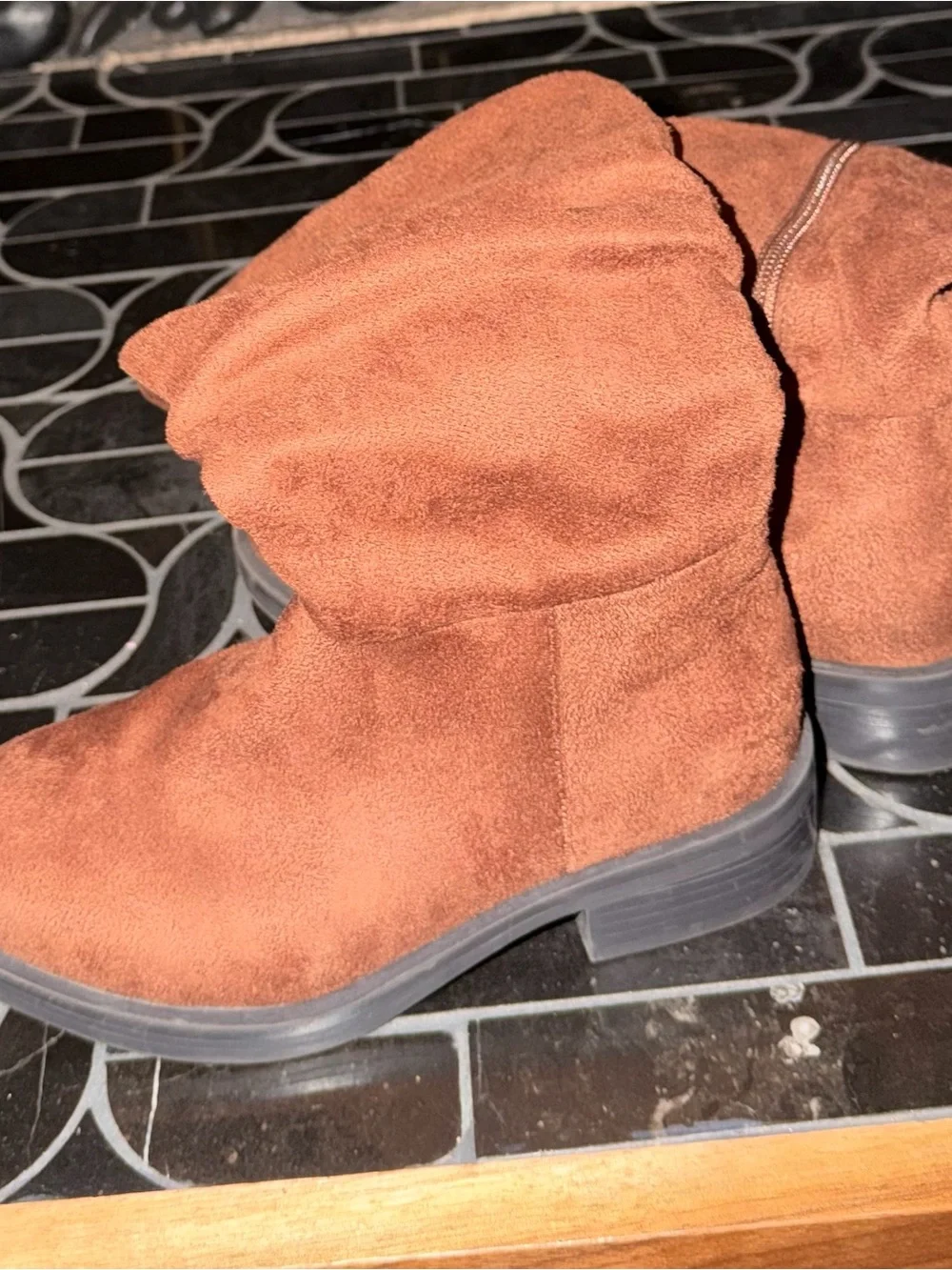 Kids faux Suede Slouchy Mid-Calf Boots - Rust